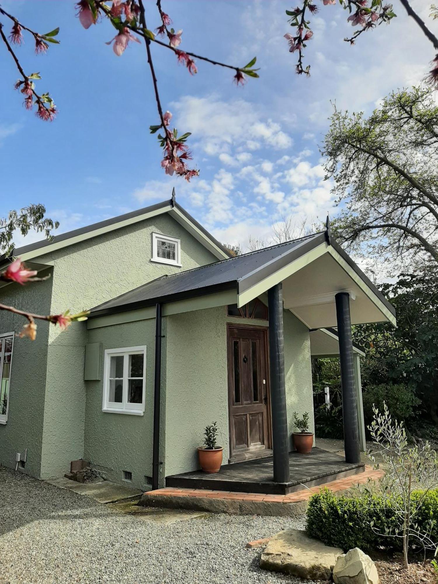 The Old Chapel Villa Riwaka Exterior photo